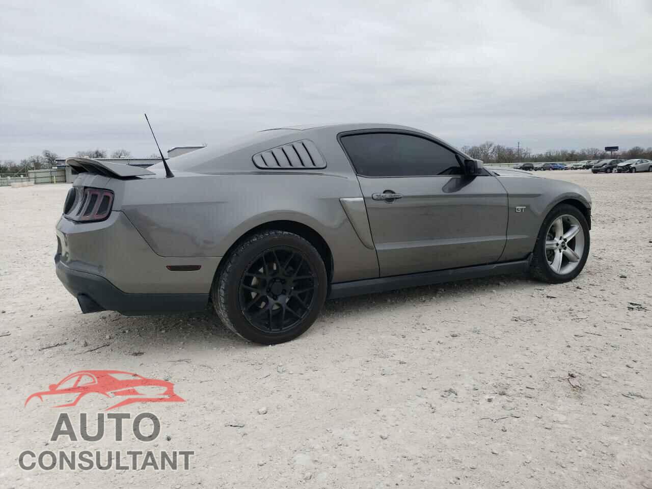 FORD MUSTANG 2010 - 1ZVBP8CHXA5158366