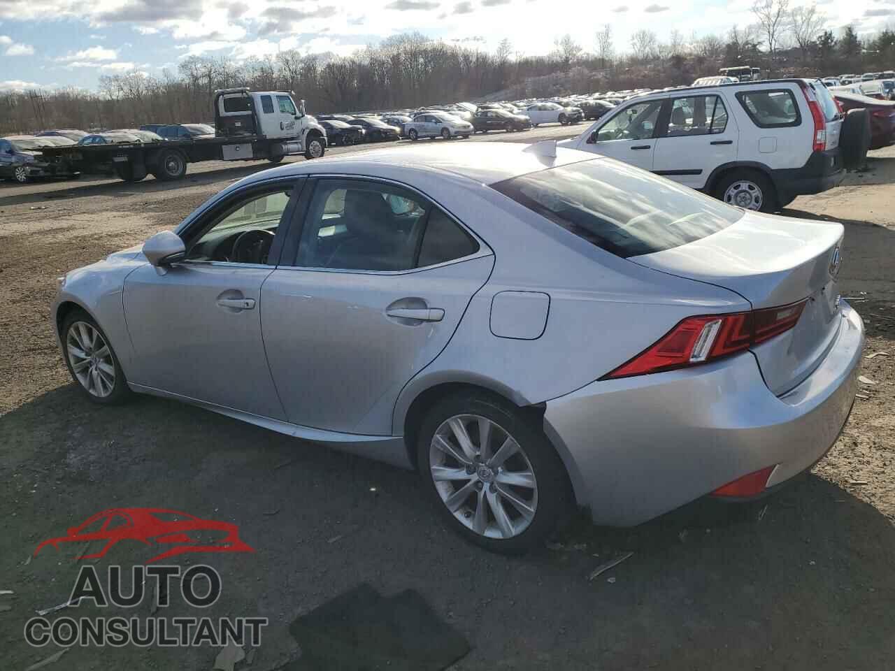 LEXUS IS 2015 - JTHCF1D2XF5028525
