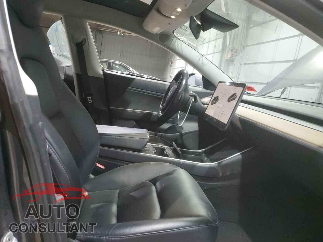 TESLA MODEL 3 2019 - 5YJ3E1EAXKF314362