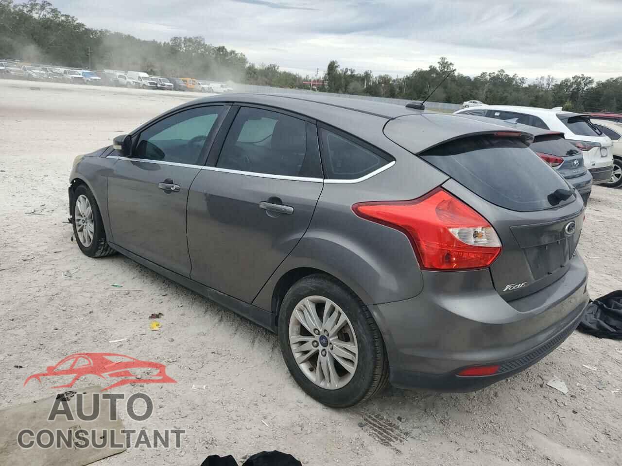 FORD FOCUS 2012 - 1FAHP3M20CL315031