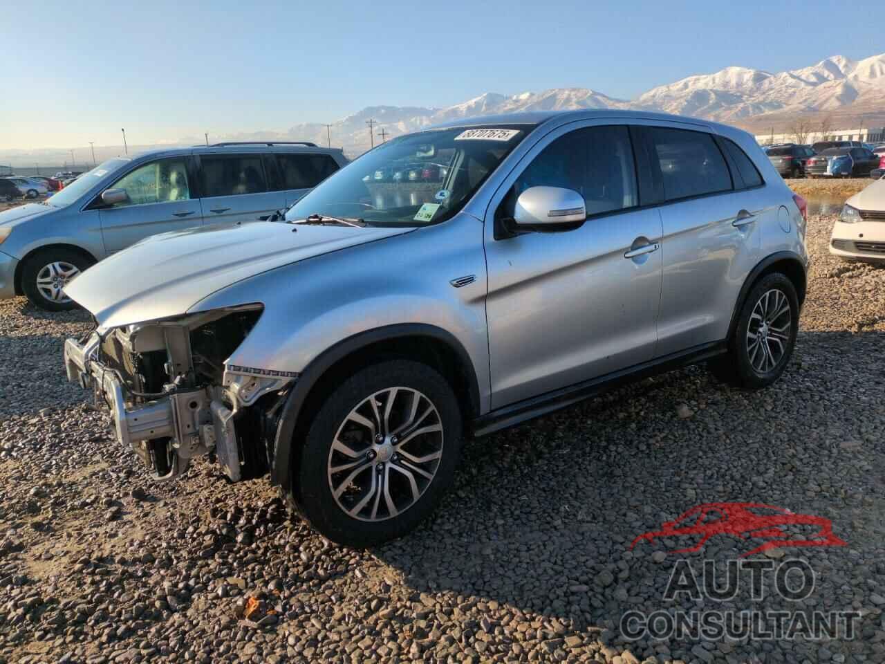 MITSUBISHI OUTLANDER 2019 - JA4AP4AU2KU005568