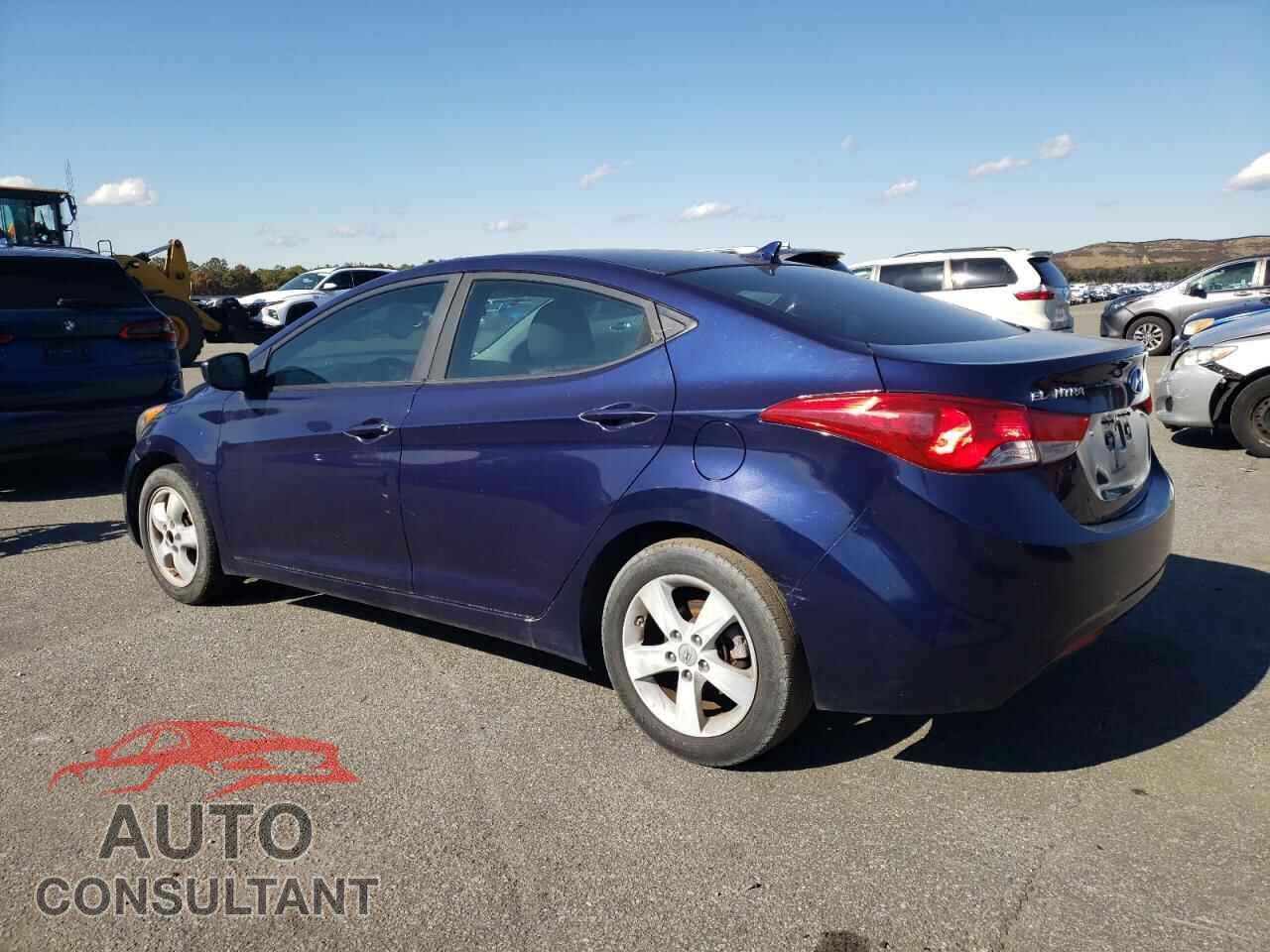 HYUNDAI ELANTRA 2011 - 5NPDH4AE2BH044129