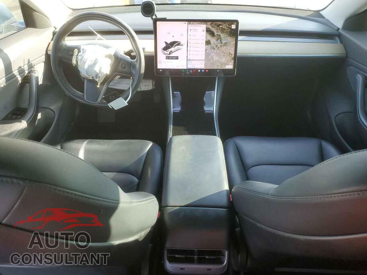 TESLA MODEL 3 2018 - 5YJ3E1EA8JF053733