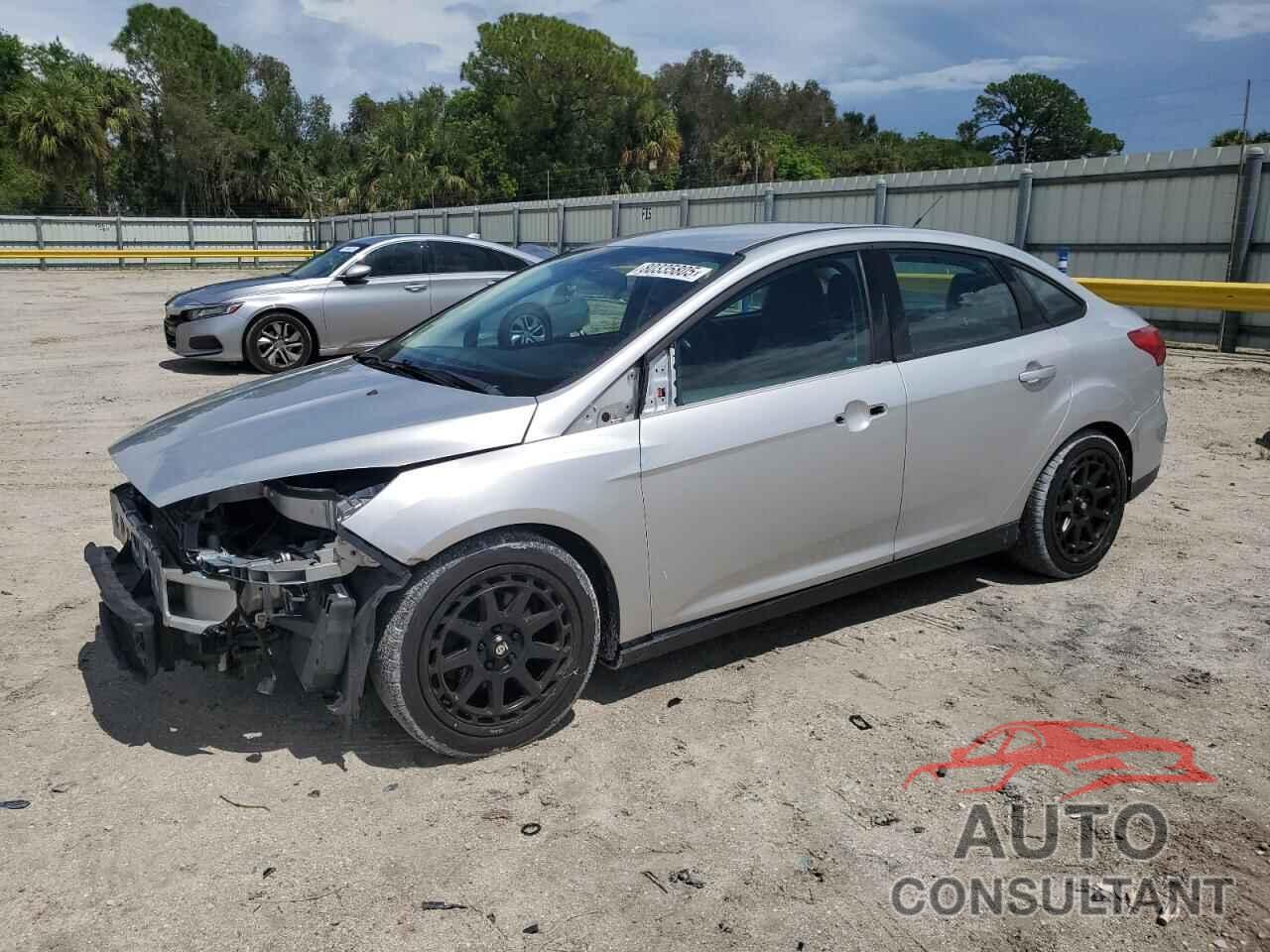 FORD FOCUS 2016 - 1FADP3F22GL330020