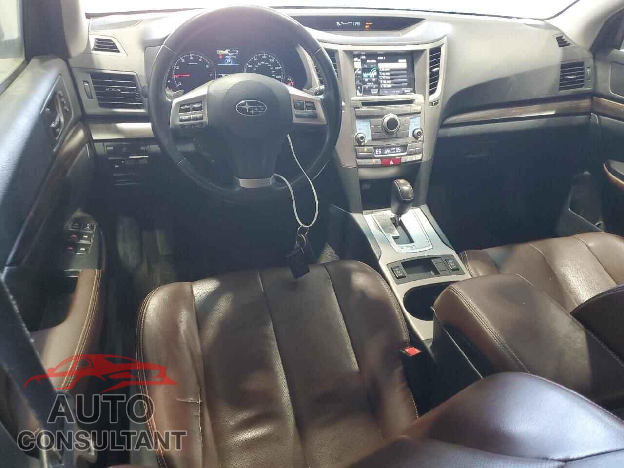 SUBARU OUTBACK 2013 - 4S4BRCSC7D3287408