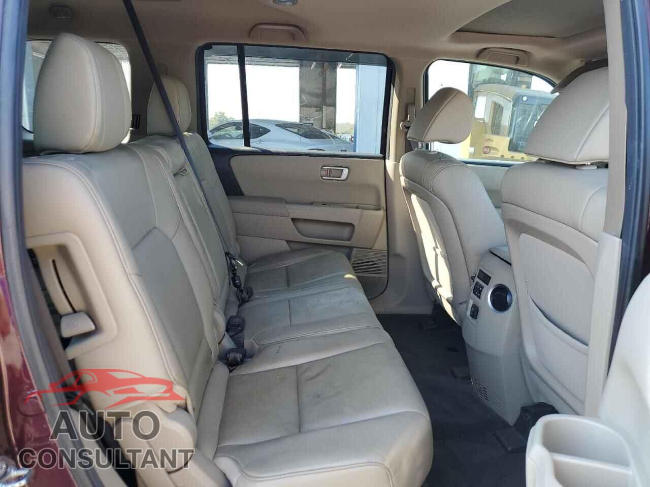 HONDA PILOT 2014 - 5FNYF4H77EB028364