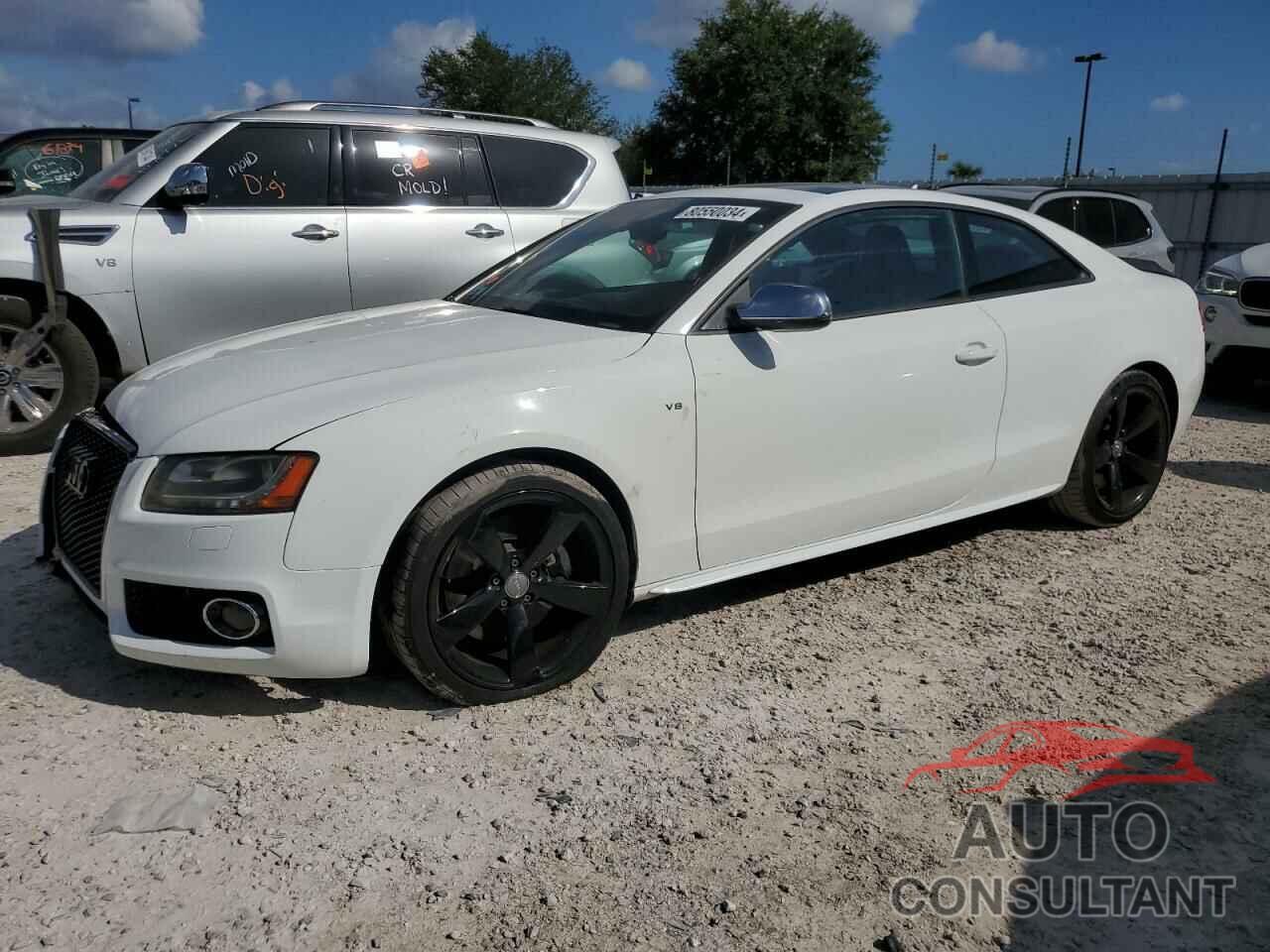 AUDI S5/RS5 2011 - WAUCVAFRXBA048156