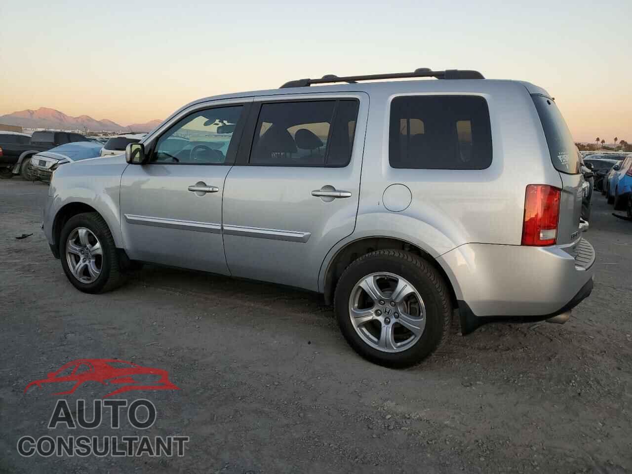 HONDA PILOT 2014 - 5FNYF3H52EB015210