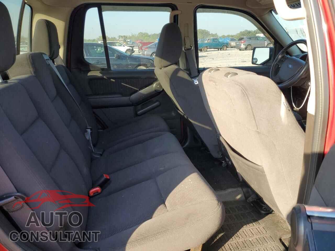 FORD EXPLORER 2009 - 1FMEU31E89UA33593