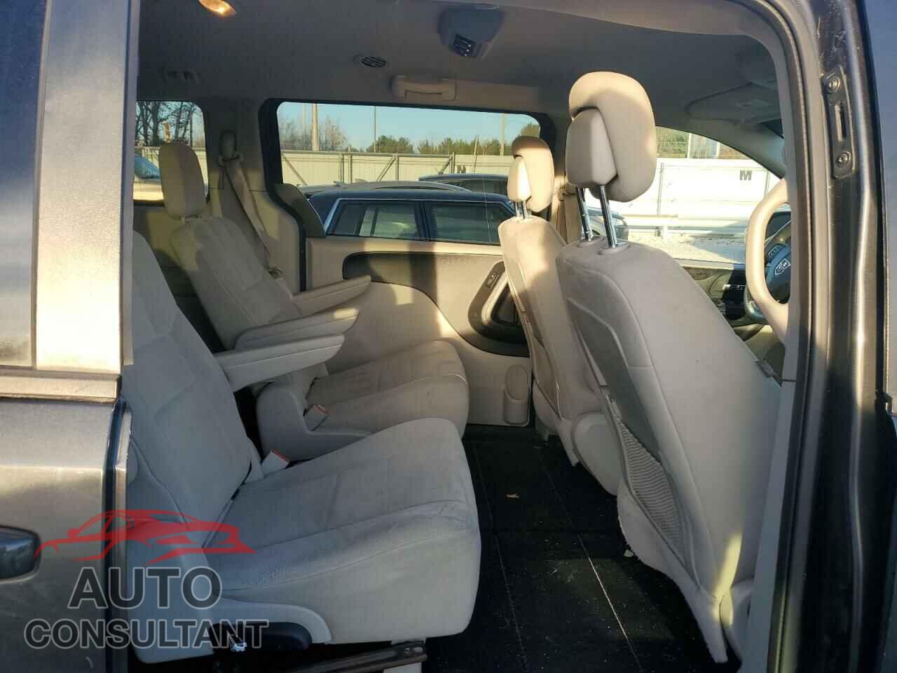 DODGE CARAVAN 2011 - 2D4RN3DG2BR678326