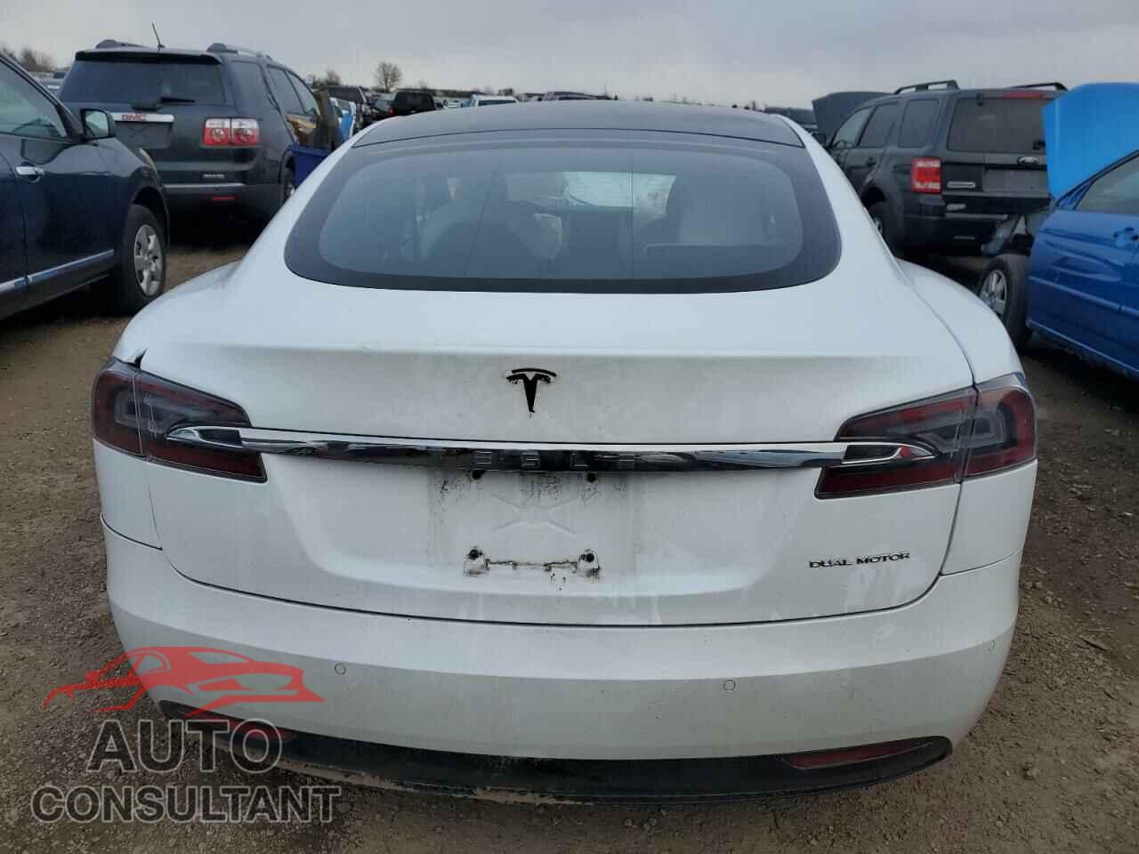 TESLA MODEL S 2020 - 5YJSA1E22LF403053