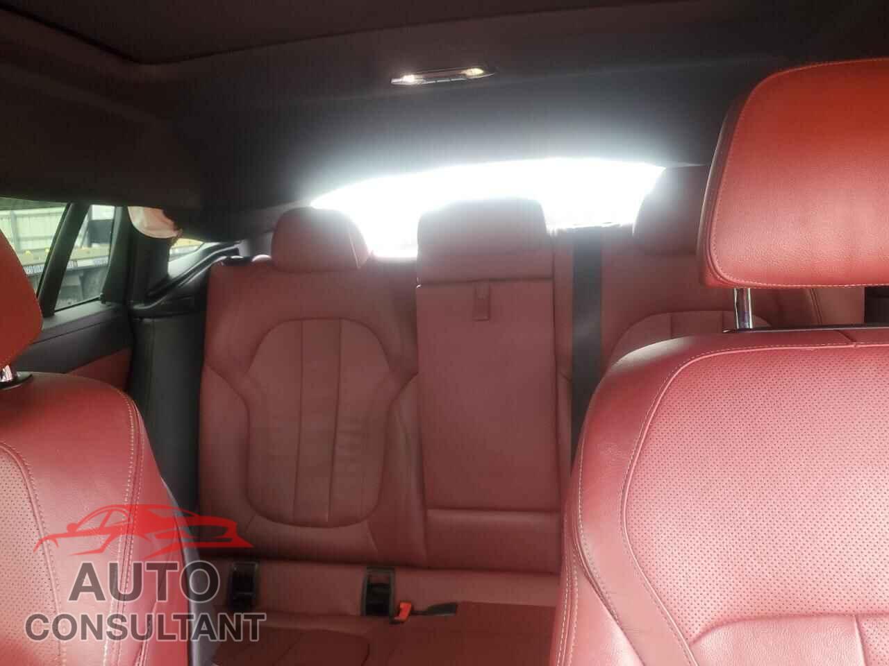 BMW X6 2020 - 5UXCY6C05L9D45028