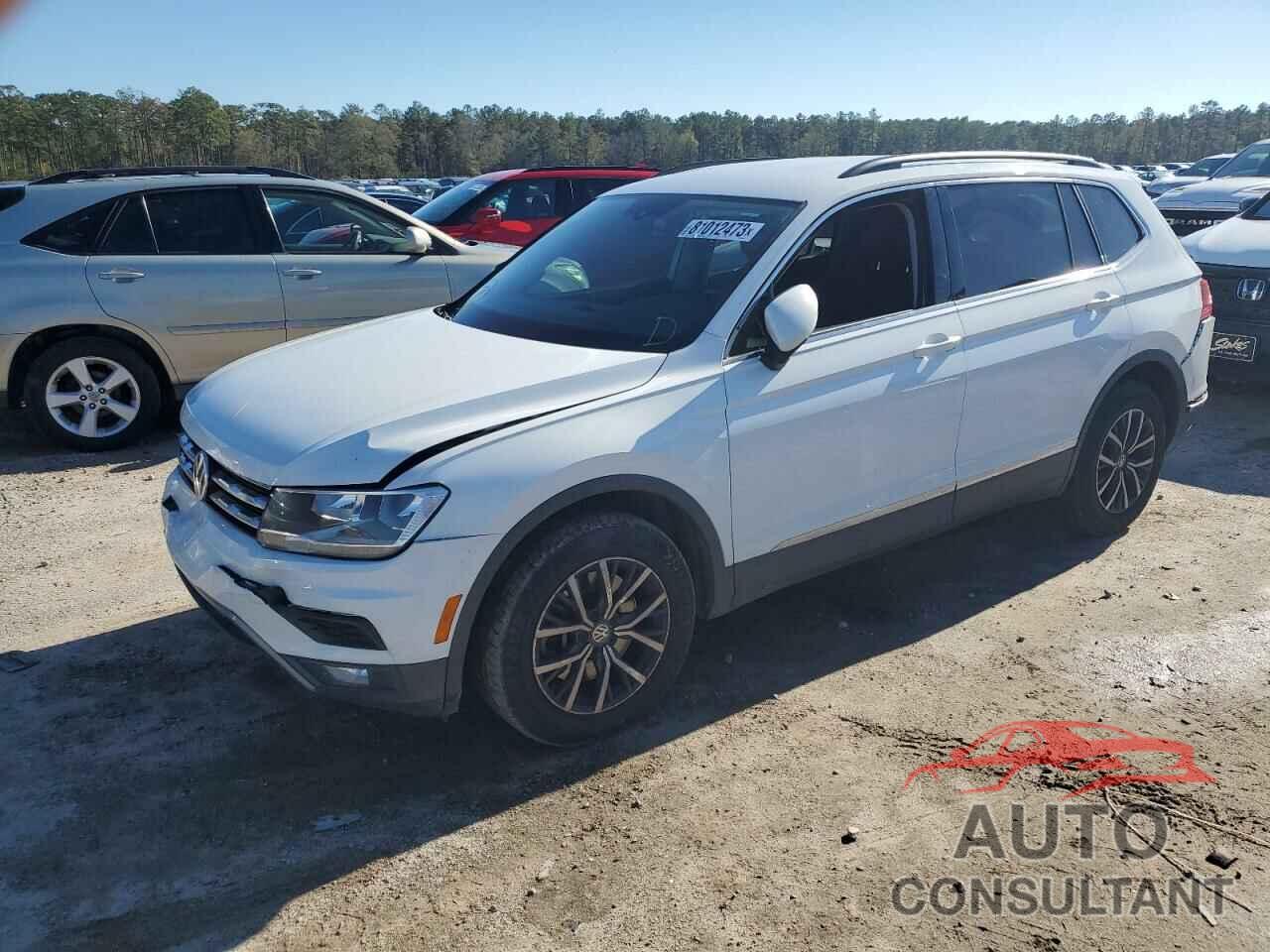 VOLKSWAGEN TIGUAN 2018 - 3VV3B7AX4JM020649