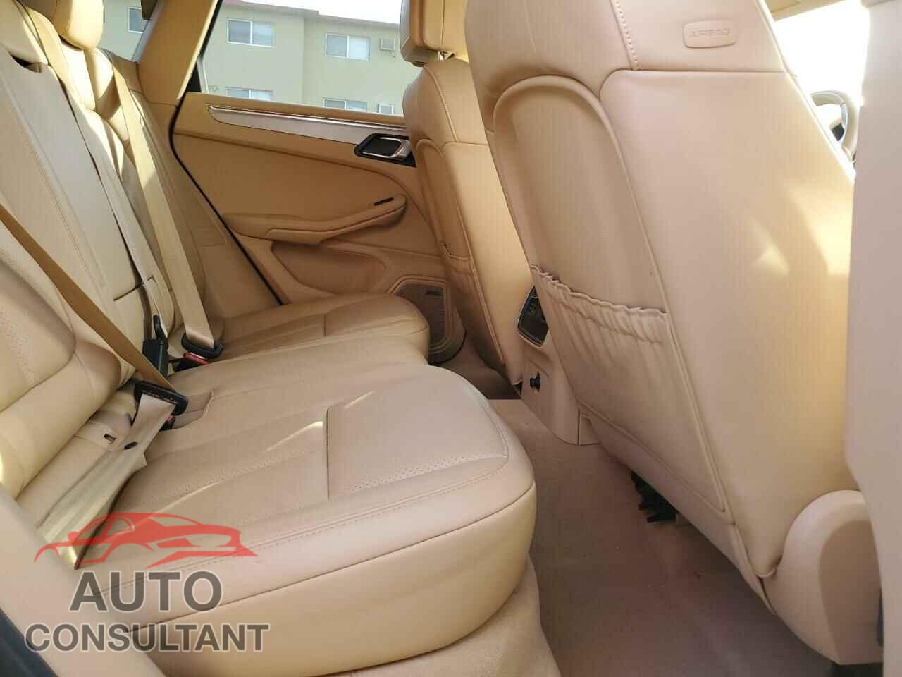 PORSCHE MACAN 2016 - WP1AB2A58GLB41829