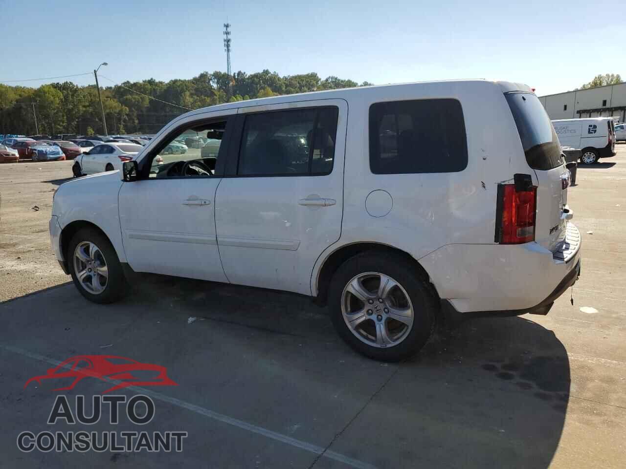 HONDA PILOT 2013 - 5FNYF4H52DB044047