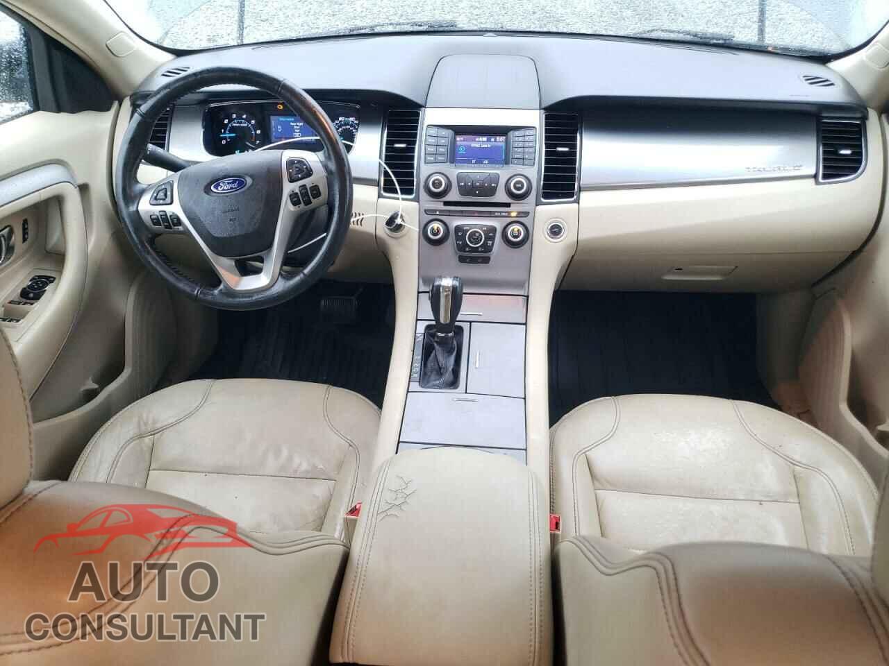FORD TAURUS 2016 - 1FAHP2E82GG146237