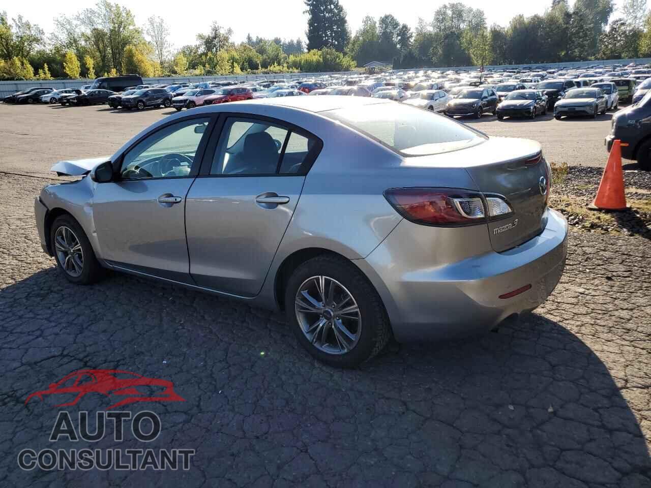 MAZDA 3 2013 - JM1BL1TG4D1815526