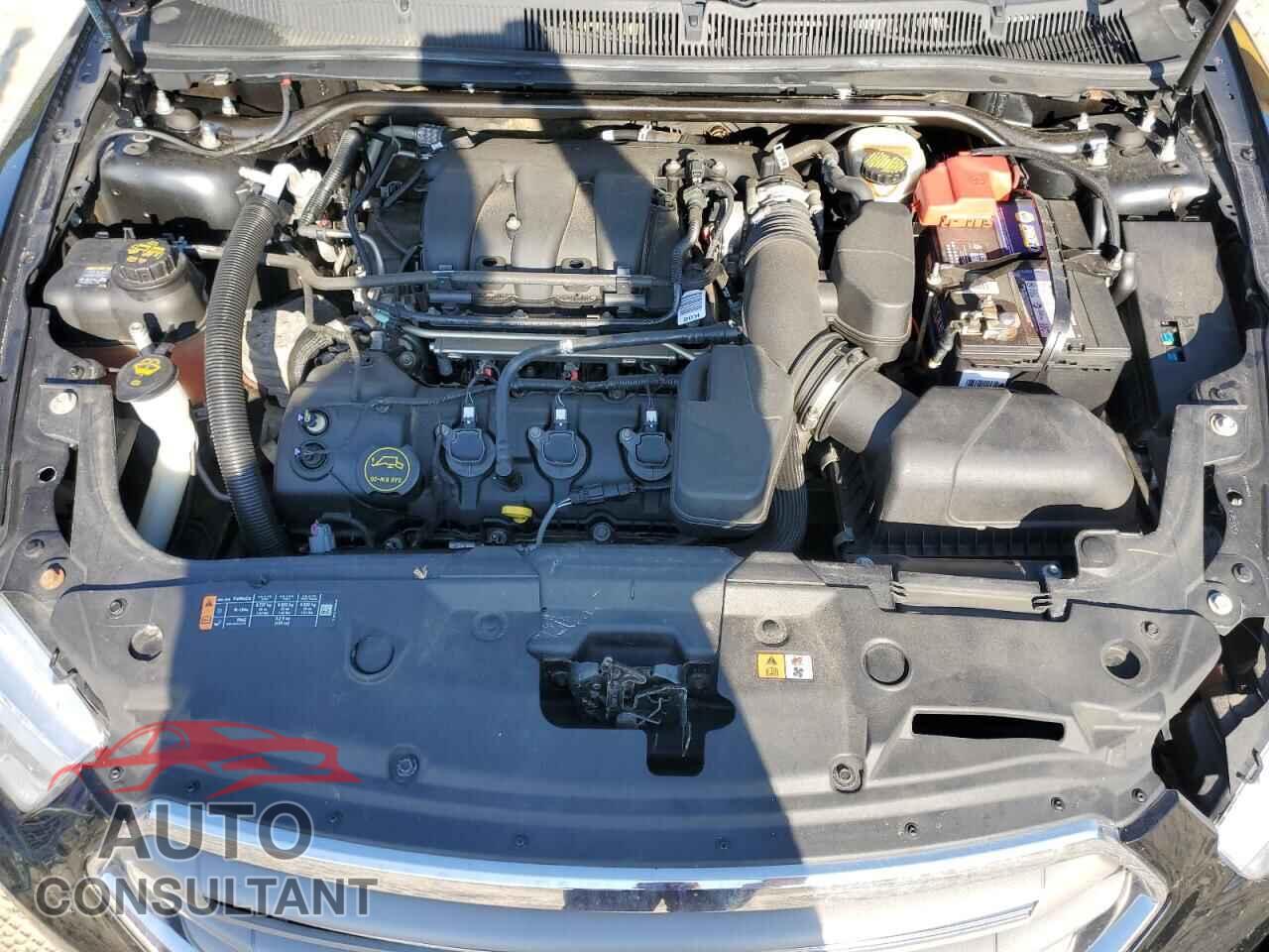 FORD TAURUS 2017 - 1FAHP2D82HG140473