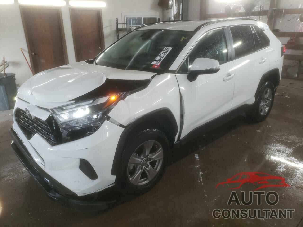 TOYOTA RAV4 2023 - 2T3P1RFV2PW359634