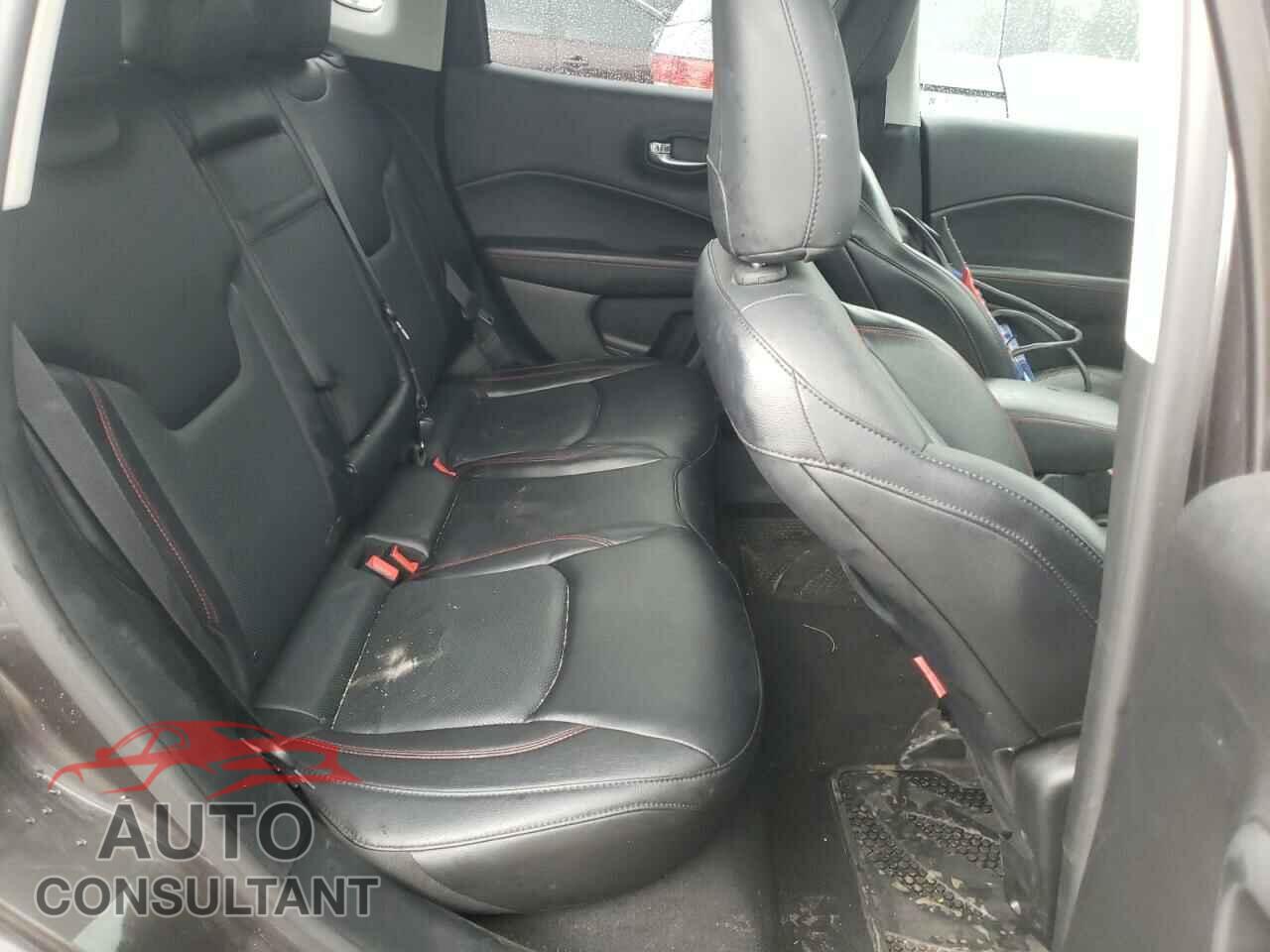 JEEP COMPASS 2017 - 3C4NJDDB7HT640226