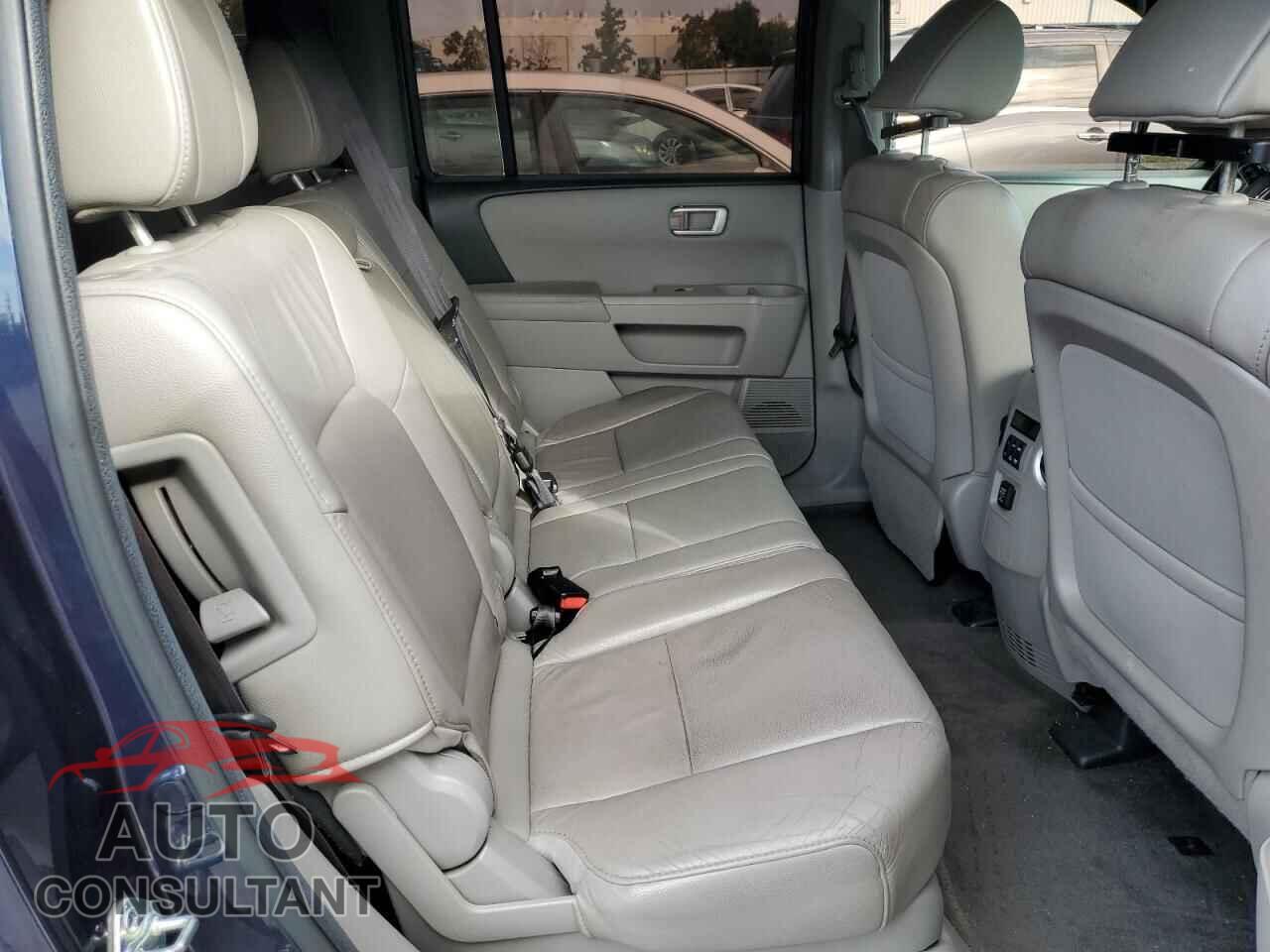HONDA PILOT 2012 - 5FNYF4H77CB078789