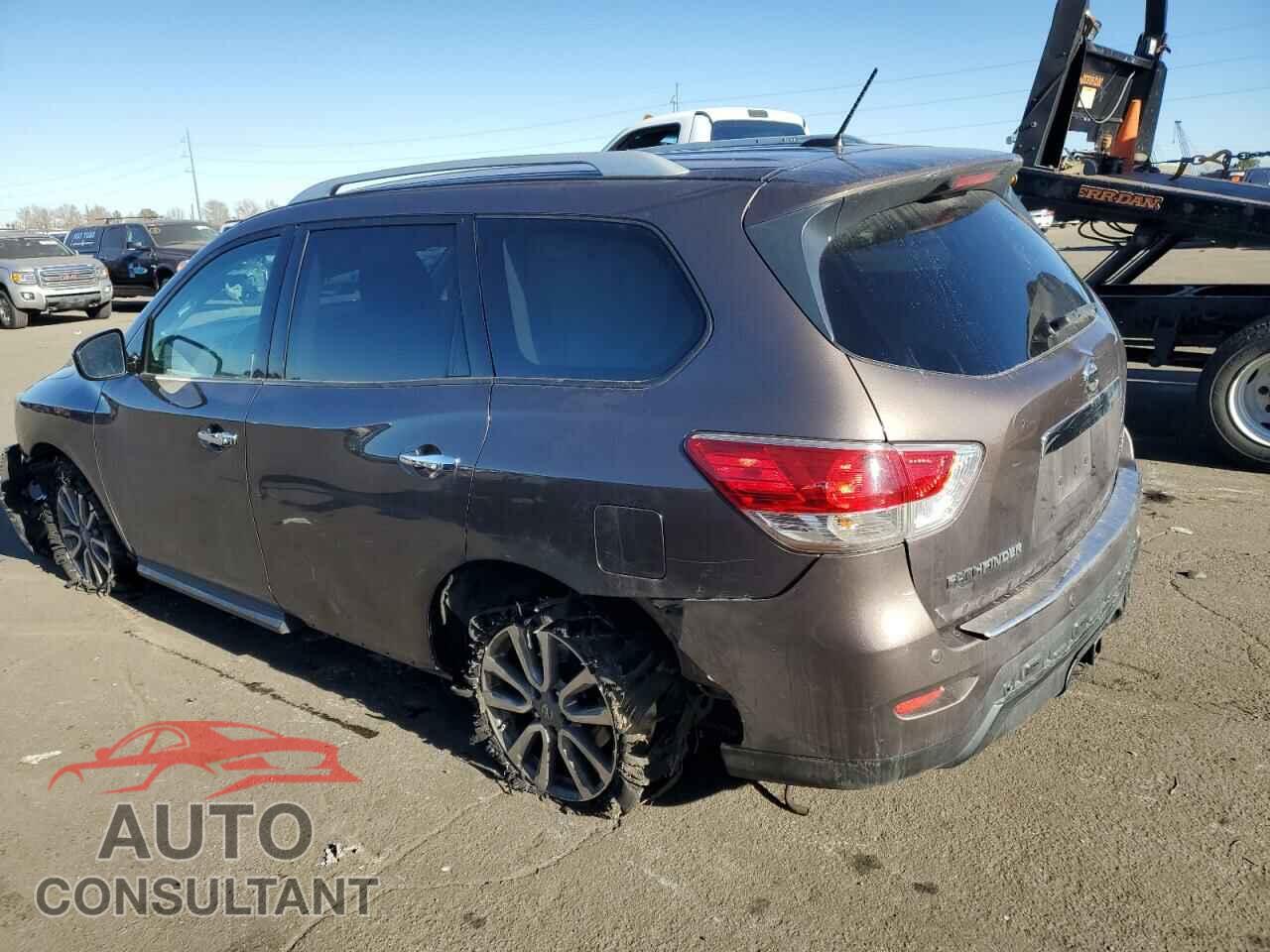 NISSAN PATHFINDER 2015 - 5N1AR2MM7FC689640