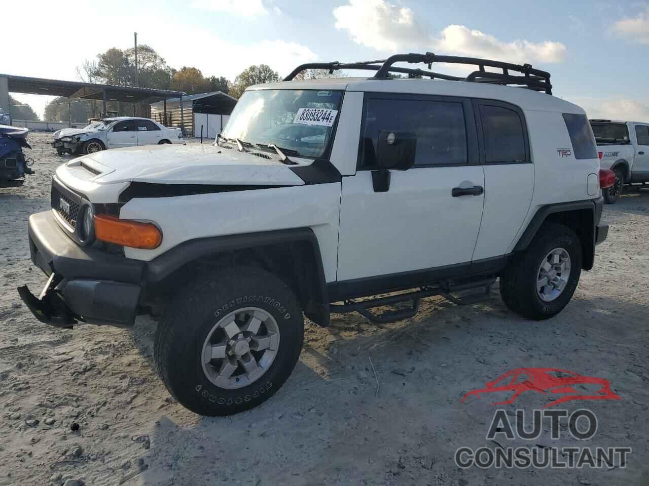 TOYOTA FJ CRUISER 2011 - JTEBU4BF9BK109498
