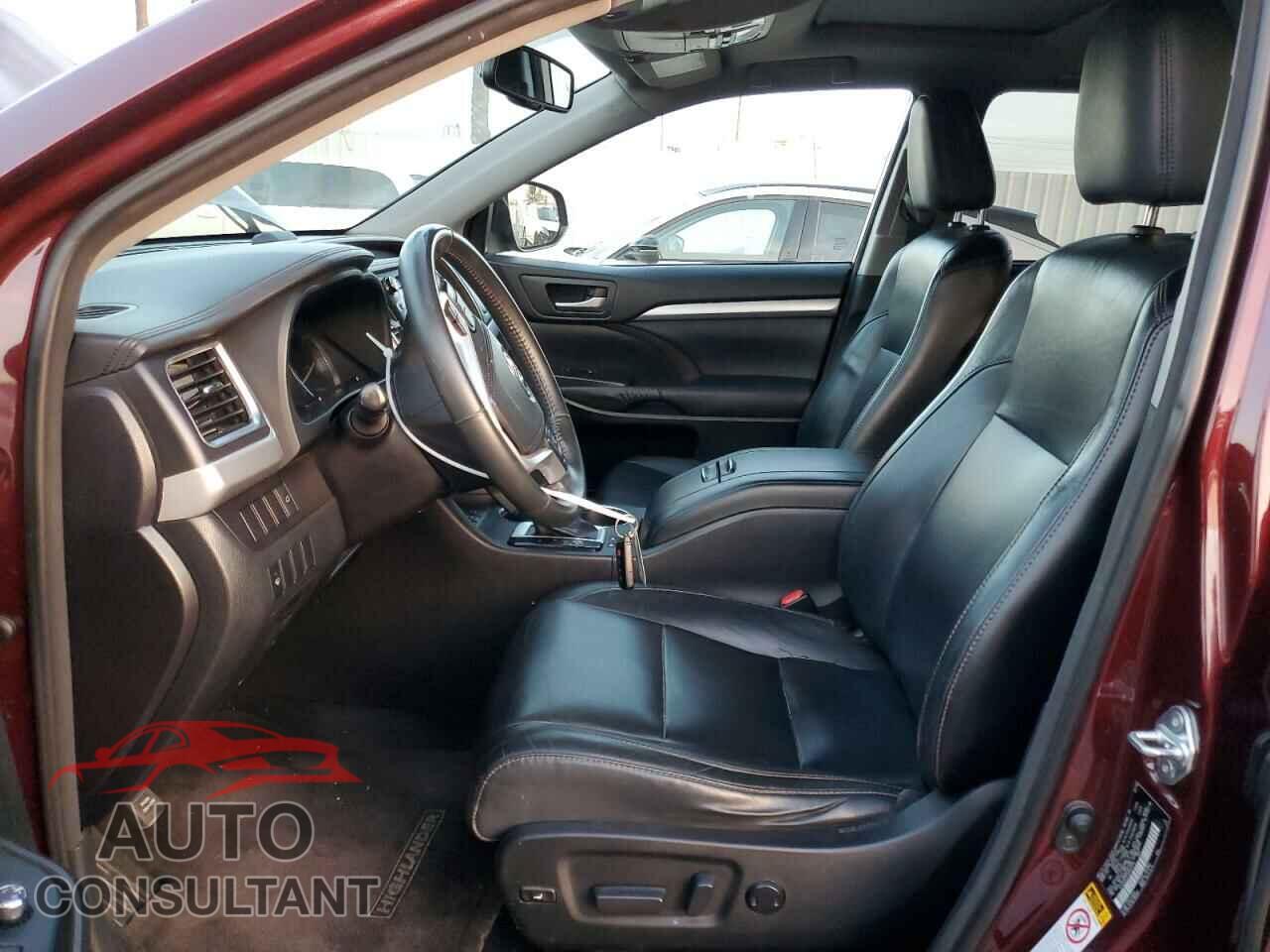 TOYOTA HIGHLANDER 2016 - 5TDJKRFH7GS244770