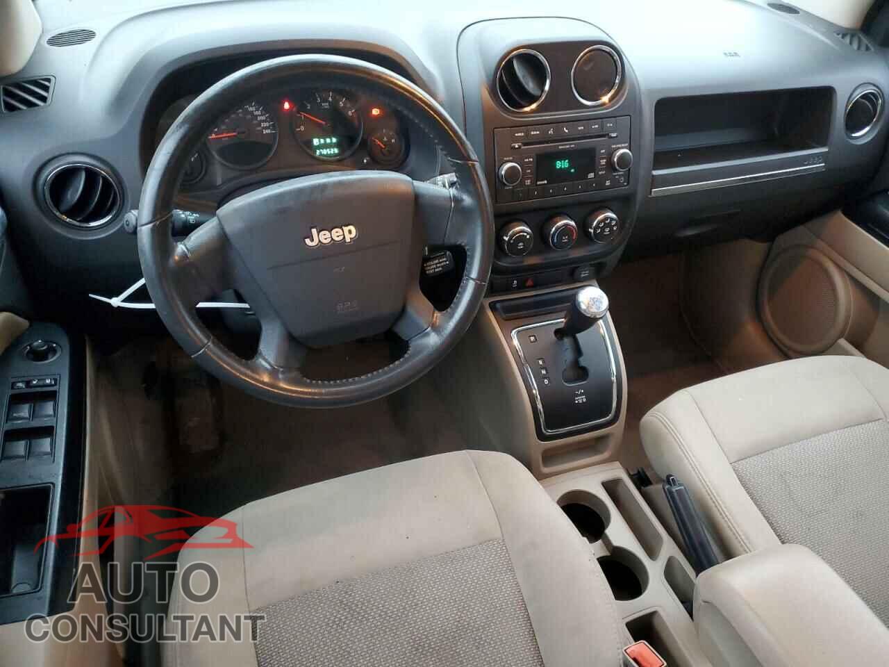JEEP COMPASS 2010 - 1J4NT4FBXAD585591