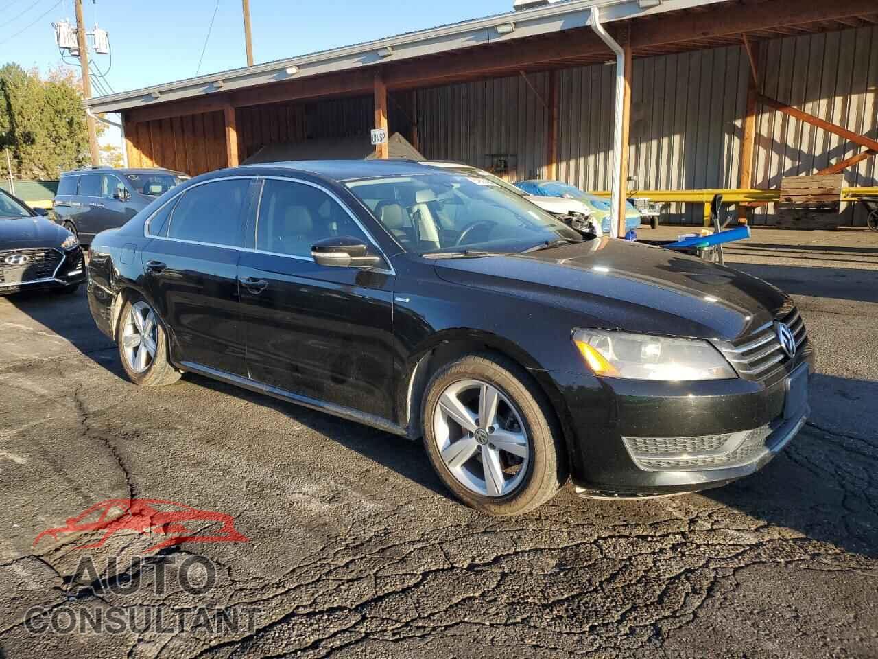 VOLKSWAGEN PASSAT 2014 - 1VWAT7A34EC032806