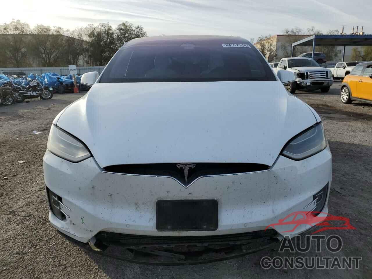 TESLA MODEL X 2018 - 5YJXCDE4XJF090110