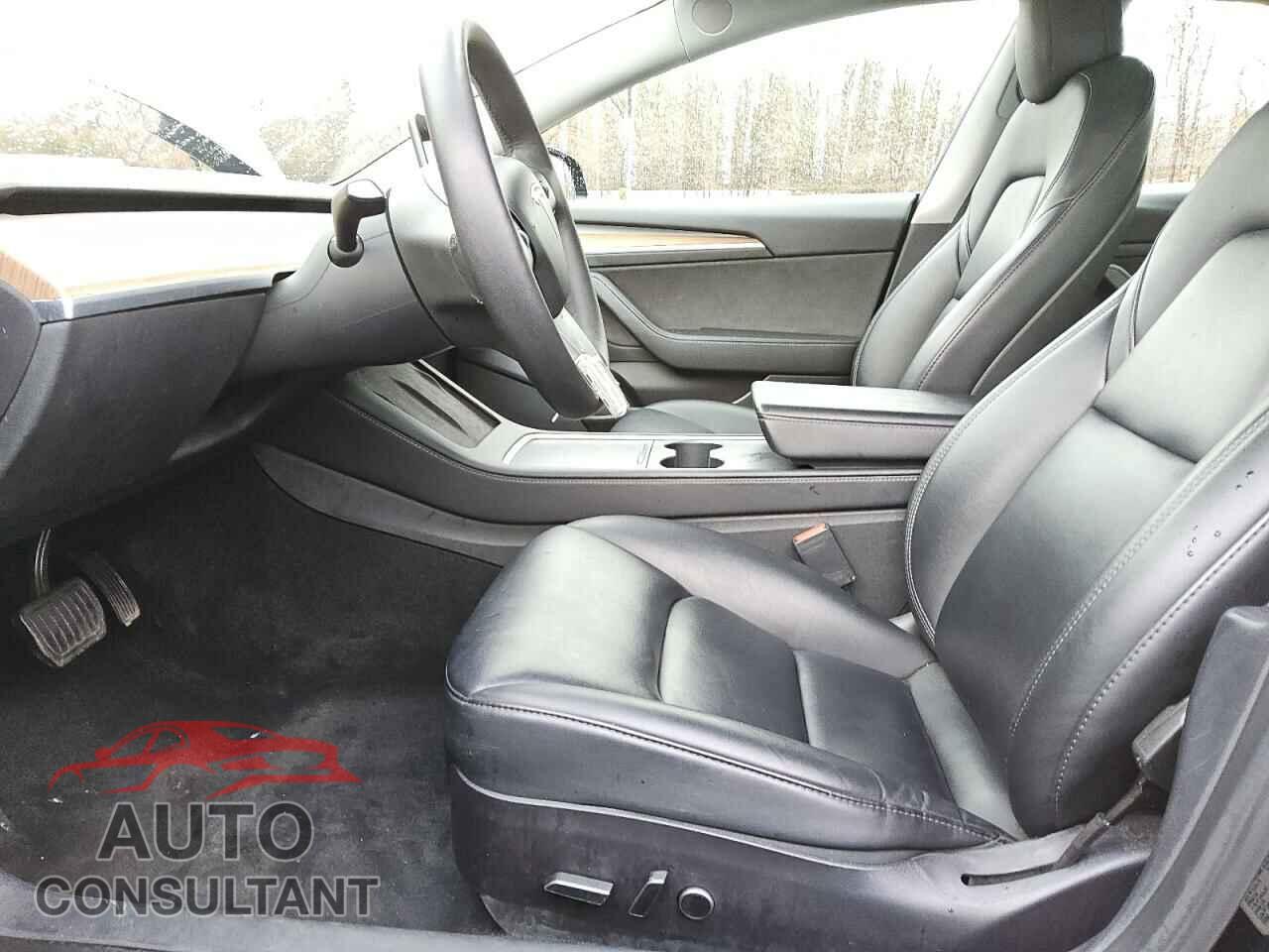 TESLA MODEL 3 2022 - 5YJ3E1EA0NF290366