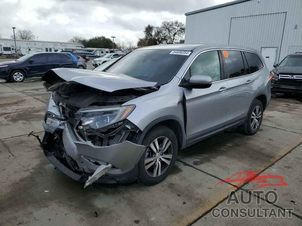 HONDA PILOT 2018 - 5FNYF6H44JB067702