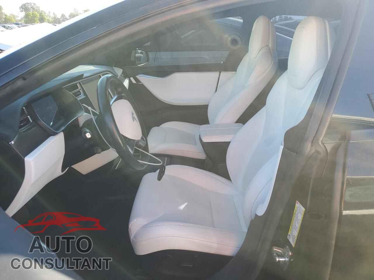 TESLA MODEL S 2017 - 5YJSA1E18HF217290