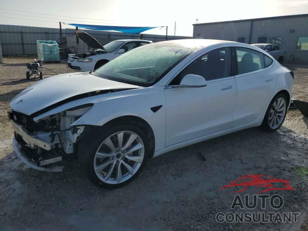 TESLA MODEL 3 2018 - 5YJ3E1EA9JF038738