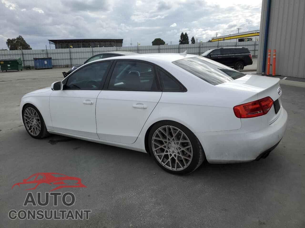 AUDI A4 2010 - WAUDFAFL5AN055844