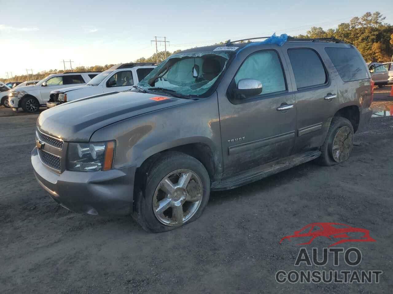 CHEVROLET TAHOE 2013 - 1GNSCAE09DR174009