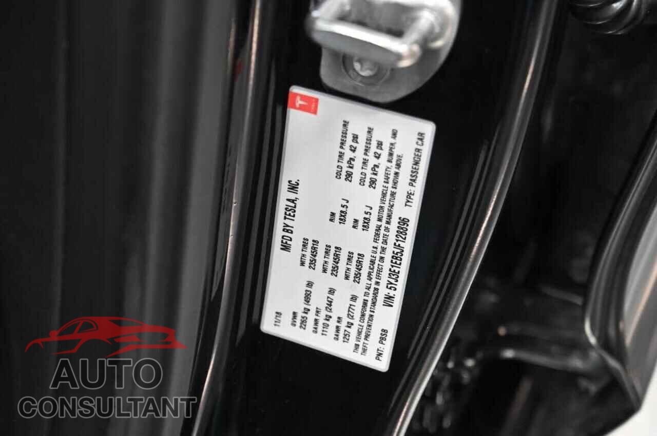 TESLA MODEL 3 2018 - 5YJ3E1EB5JF128896