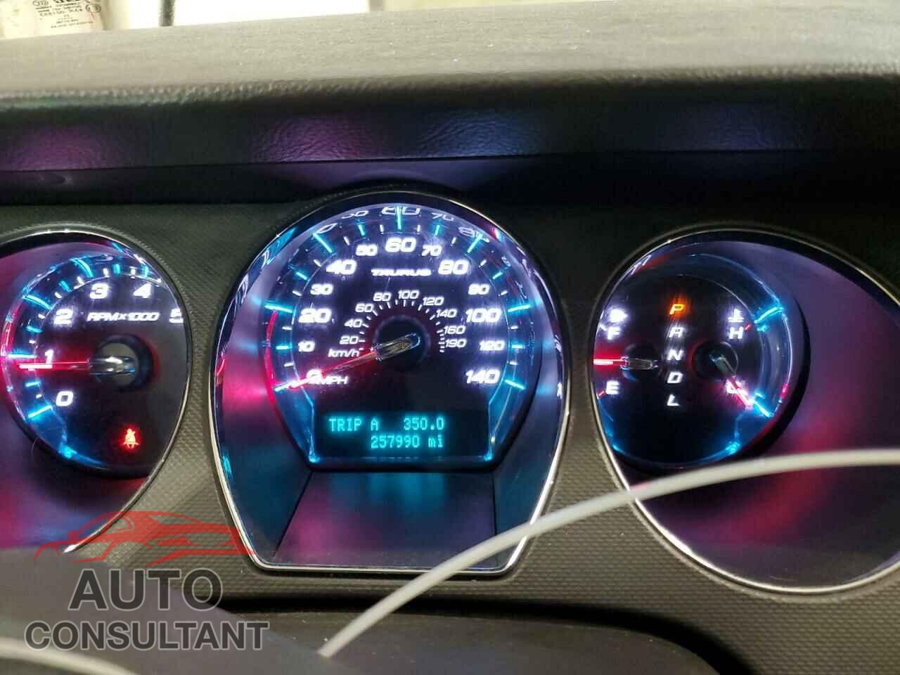 FORD TAURUS 2010 - 1FAHP2DW7AG165910