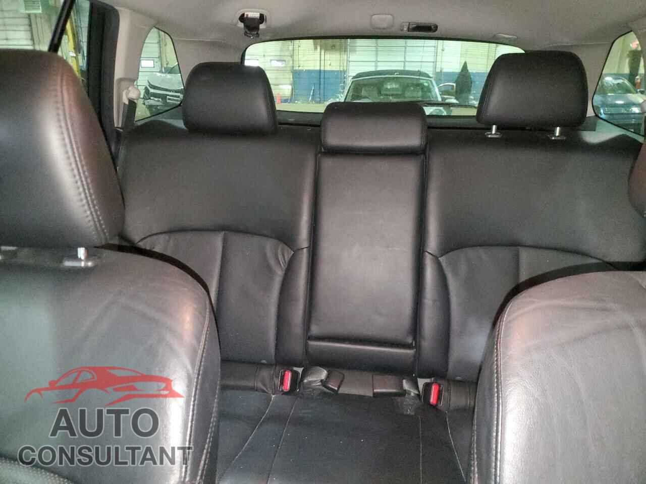SUBARU OUTBACK 2011 - 4S4BREKC4B2359261