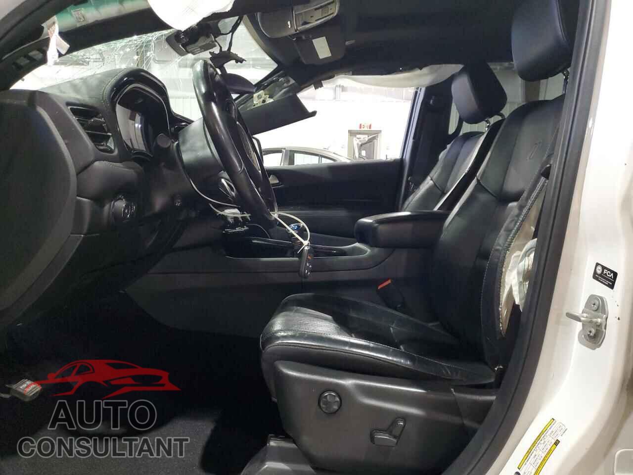 DODGE DURANGO 2022 - 1C4RDJEG9NC185565