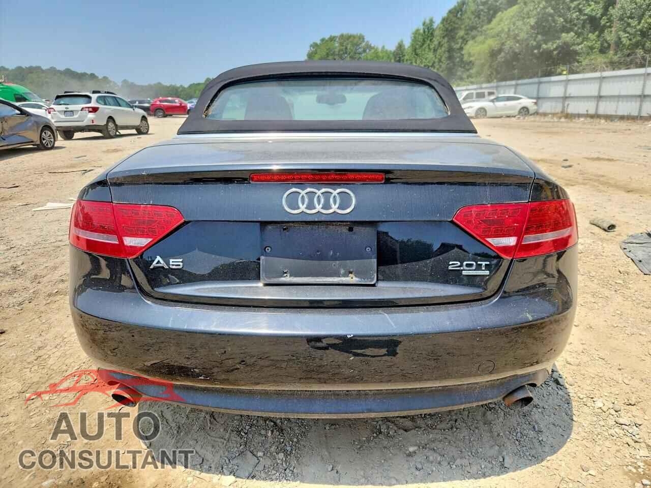 AUDI A5 2012 - WAULFAFH2CN000455