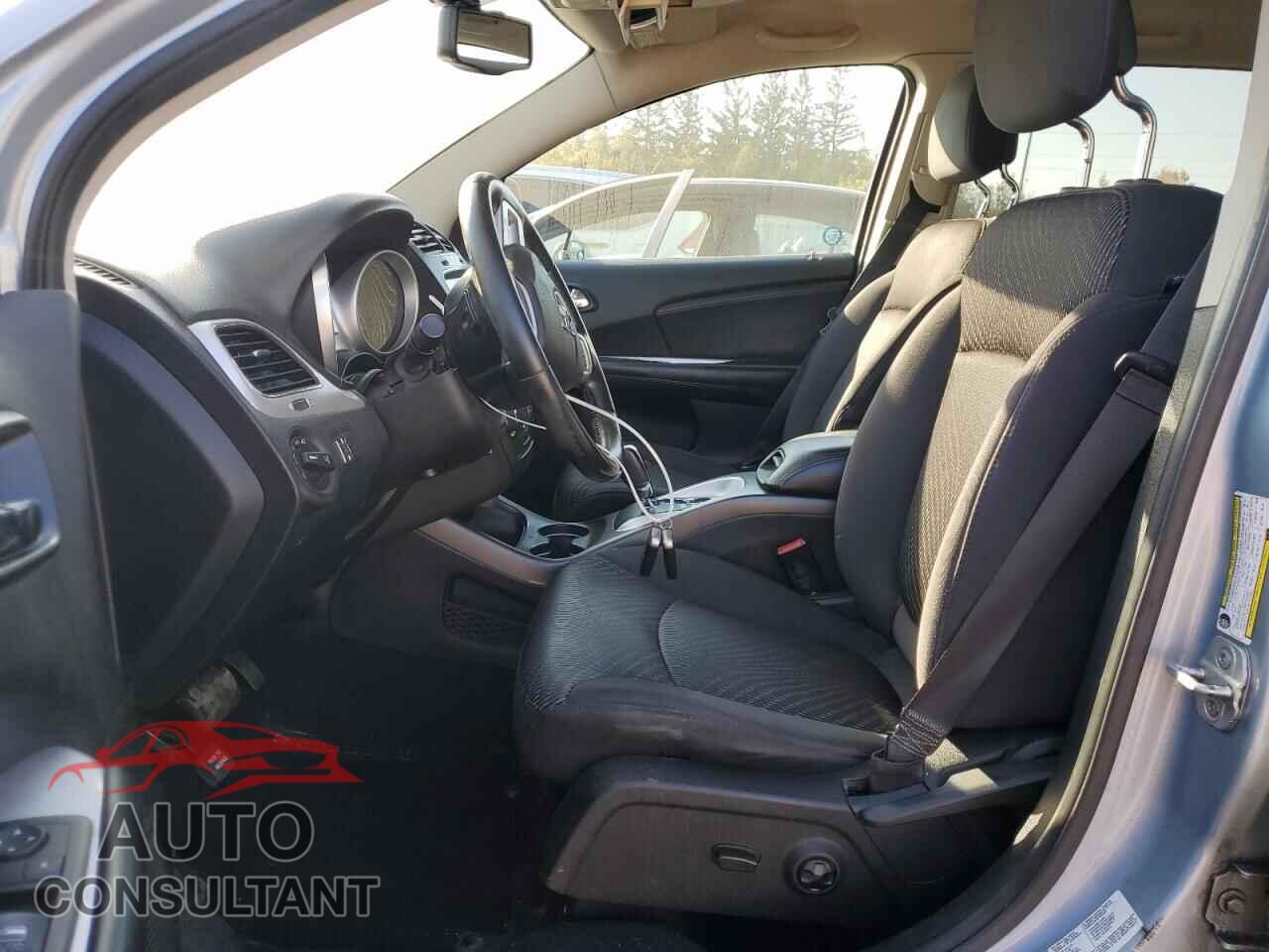 DODGE JOURNEY 2013 - 3C4PDCCG2DT700155