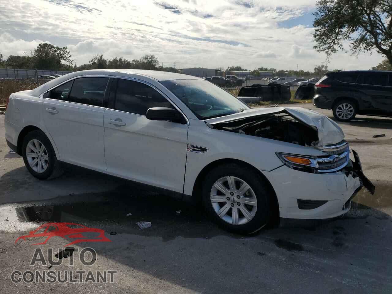 FORD TAURUS 2012 - 1FAHP2DW2CG122000