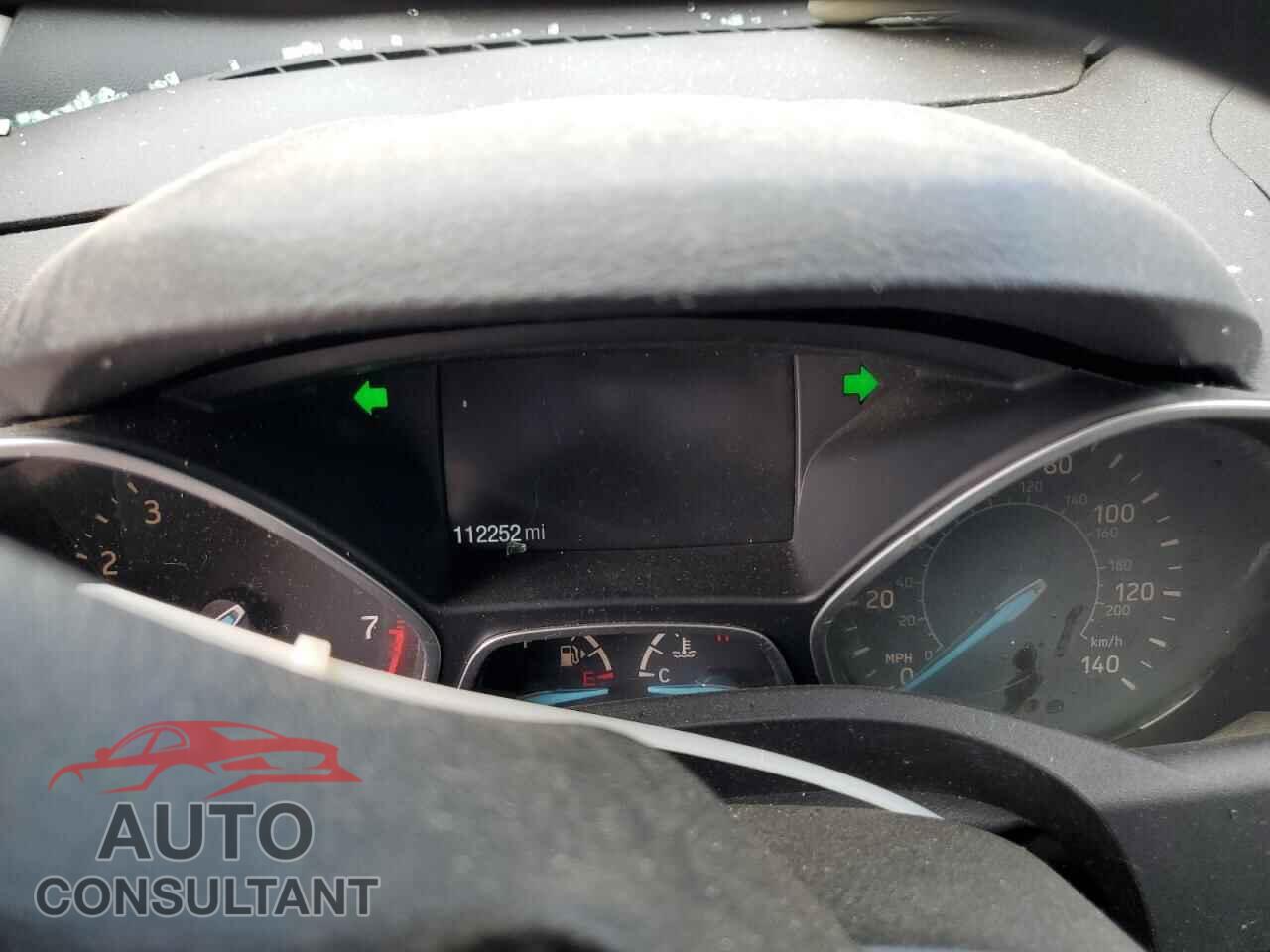 FORD ESCAPE 2017 - 1FMCU0F73HUB86445