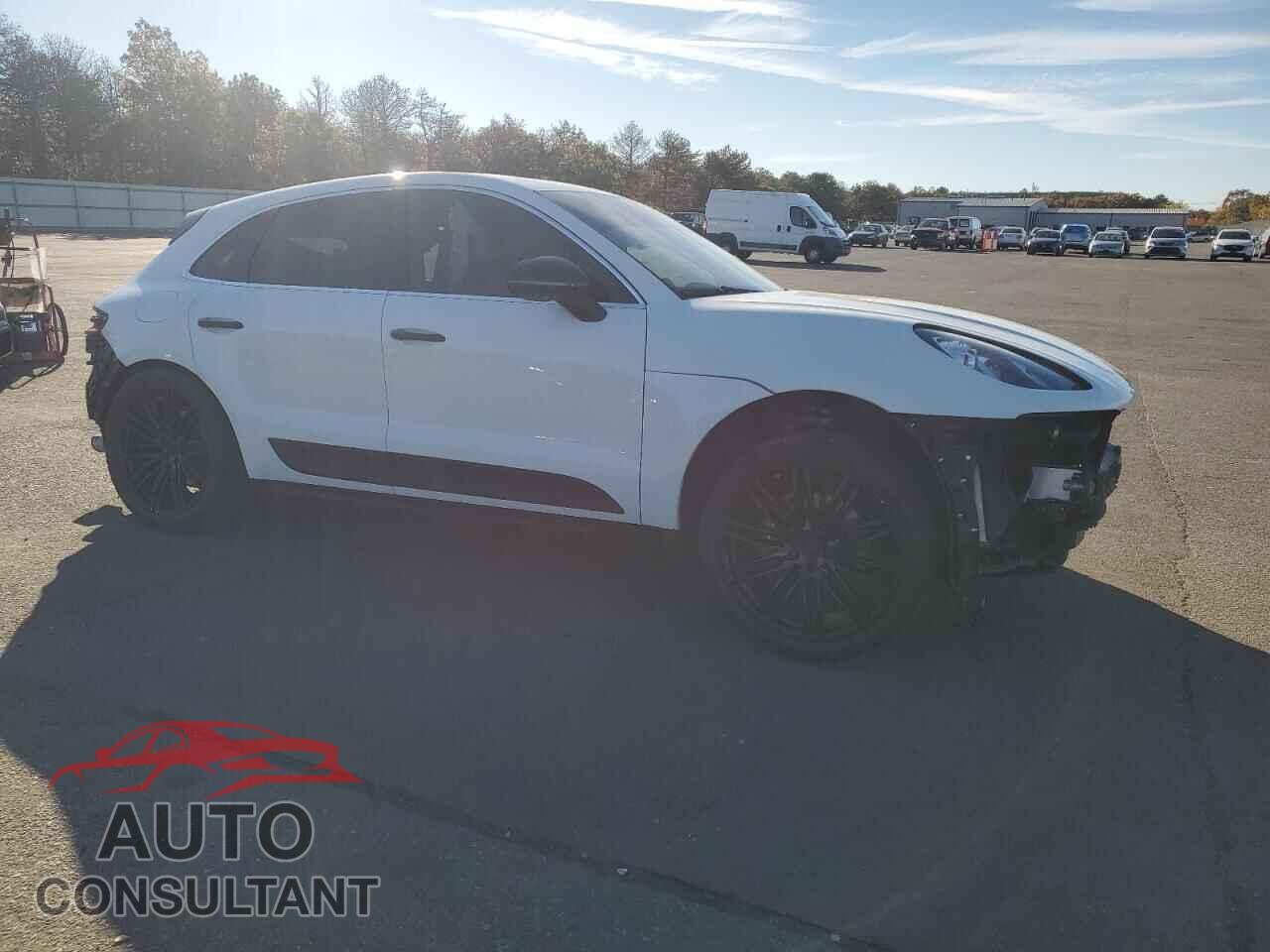 PORSCHE MACAN 2015 - WP1AB2A50FLB60163