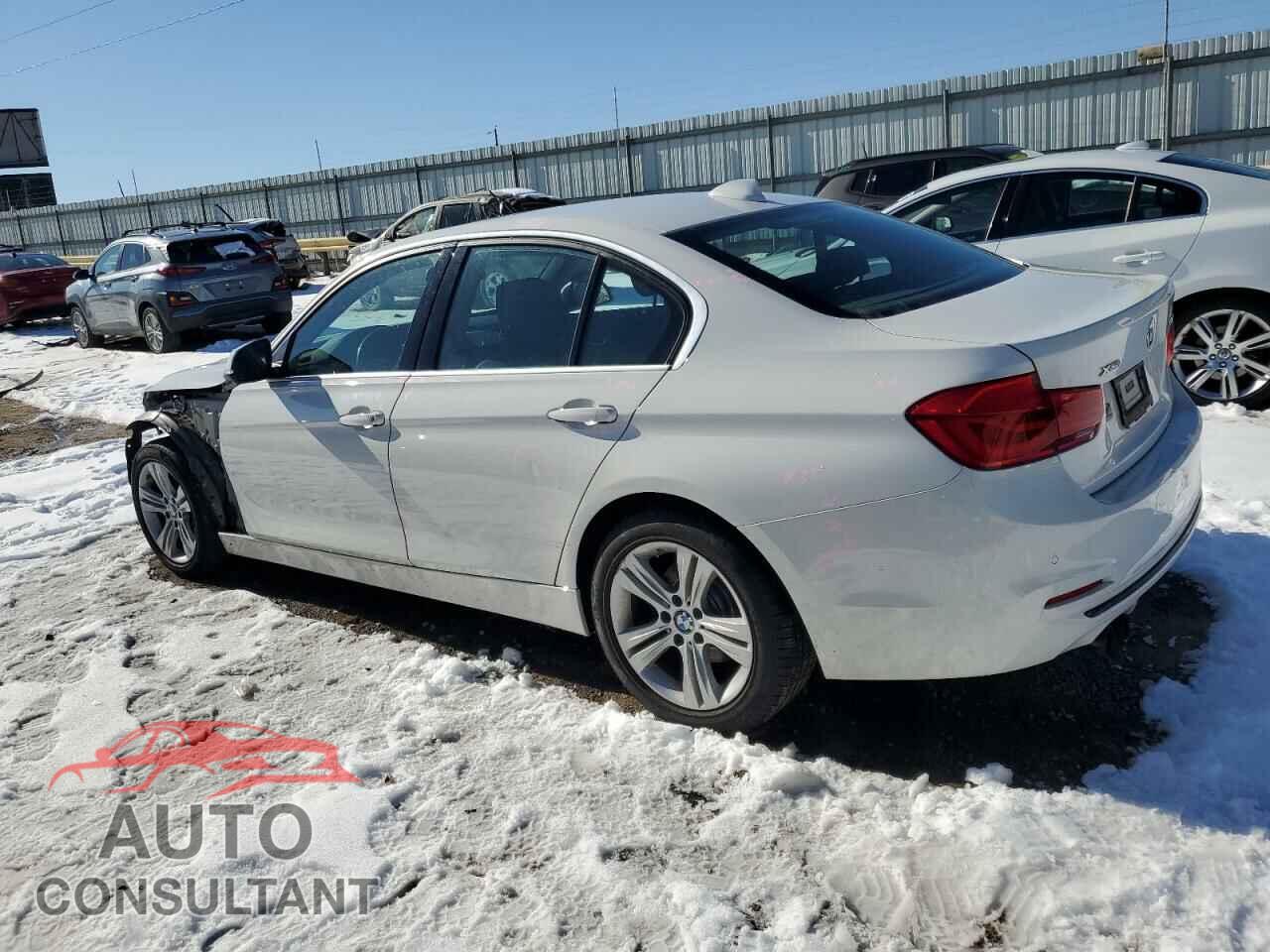 BMW 3 SERIES 2017 - WBA8D9C32HA005429