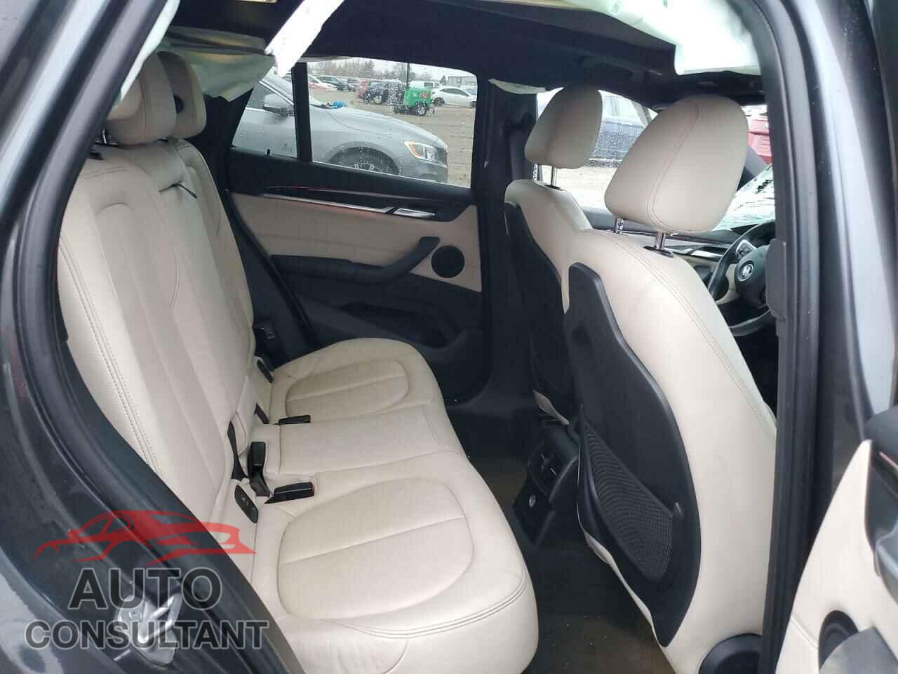 BMW X1 2017 - WBXHT3C30H5F75558