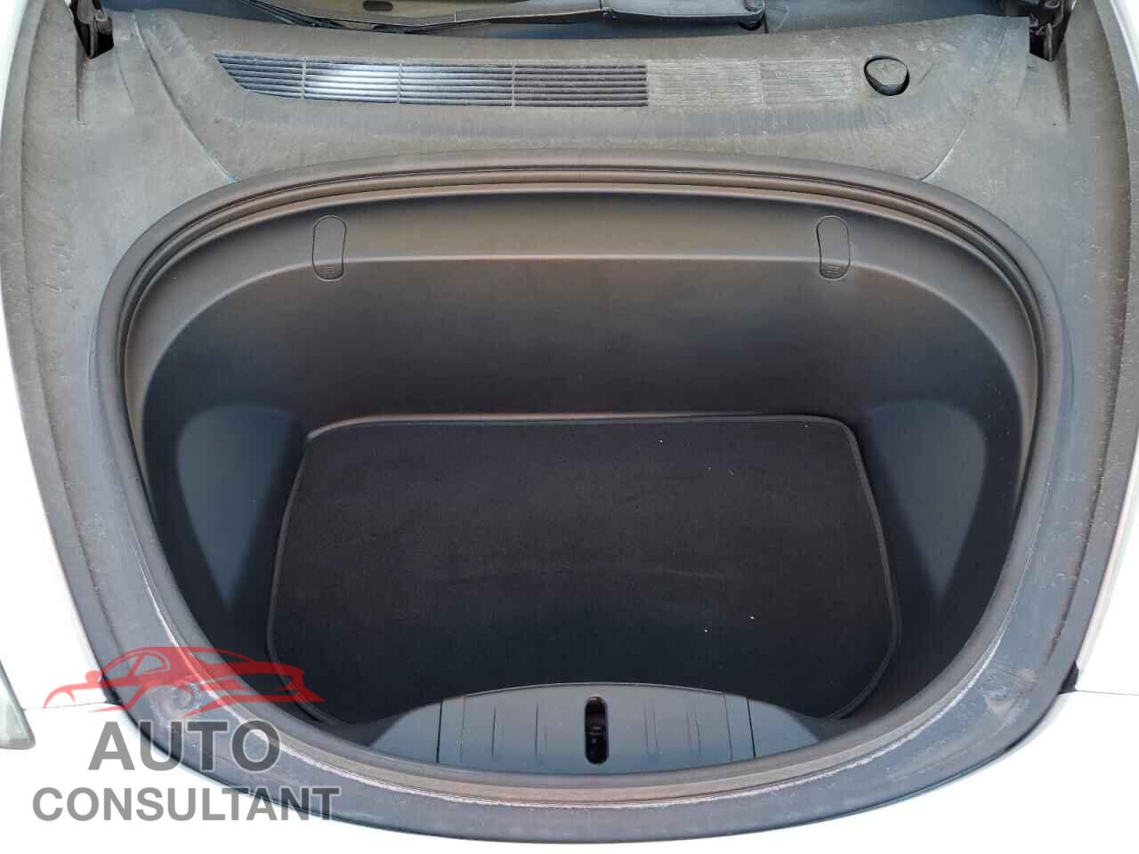 TESLA MODEL 3 2018 - 5YJ3E1EA2JF162611