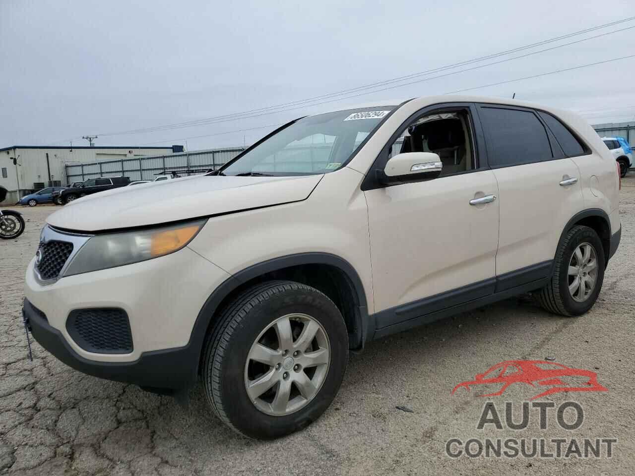 KIA SORENTO 2011 - 5XYKT3A16BG164682